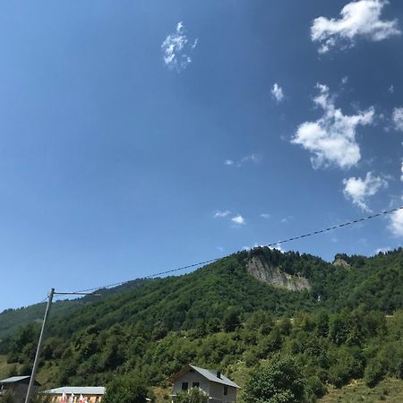 Hotel White Mountains • Თეთრი Მთები Mestia Luaran gambar