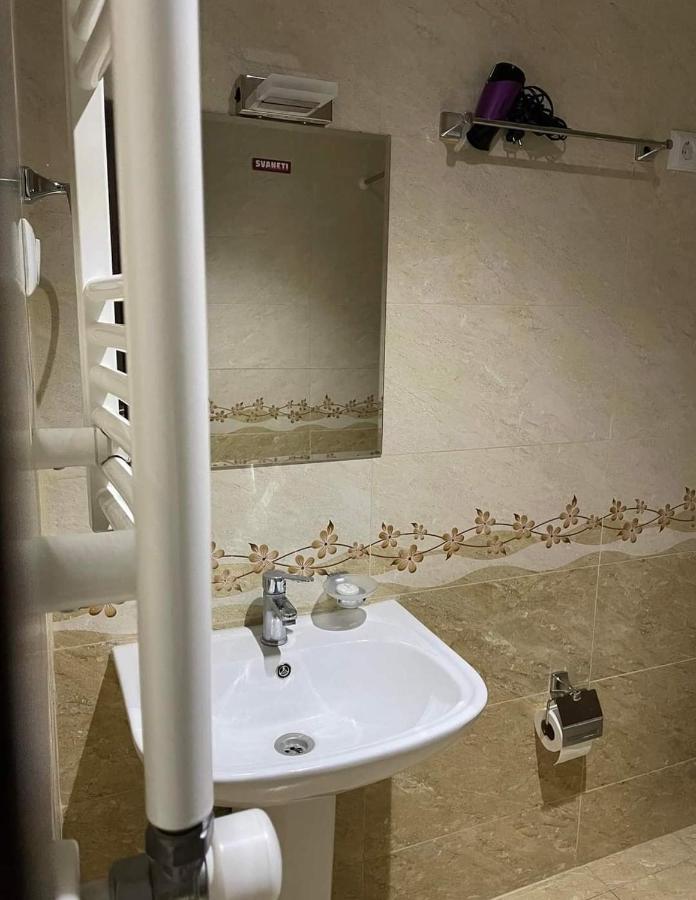 Hotel White Mountains • Თეთრი Მთები Mestia Luaran gambar